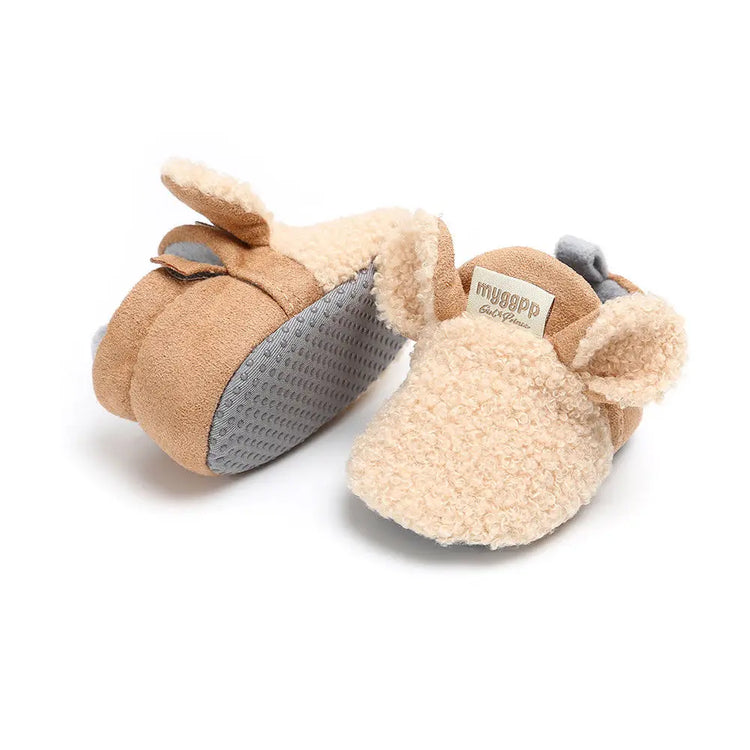 Soft & Cozy Fleece Baby Booties with Bear Design – Anti-Slip Sole Winter Crib Shoes for Newborns