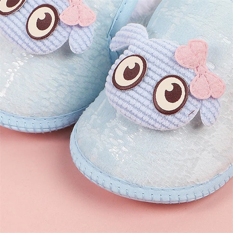Adorable Baby Girls Plush Shoes with Cute Cartoon Design Big Eyes Warm Fleece Lining Non-Slip Sole for First Steps