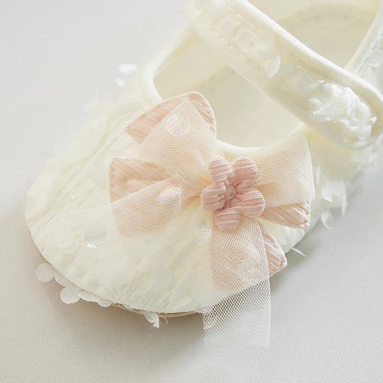 Adorable Baby Girl Bow Flats with Petal Design – Infant Party Shoes for Festivals, Baby Showers & Special Occasions
