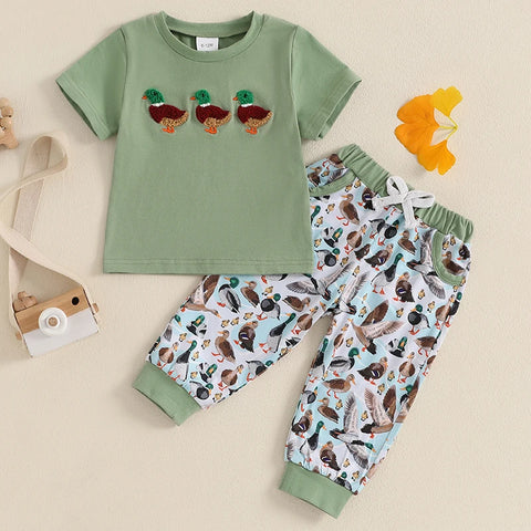 Lioraitiin Baby Boys Summer Outfit Set – Duck Embroidery Short Sleeve T-Shirt & Elastic Waist Pants (1-3 Years)